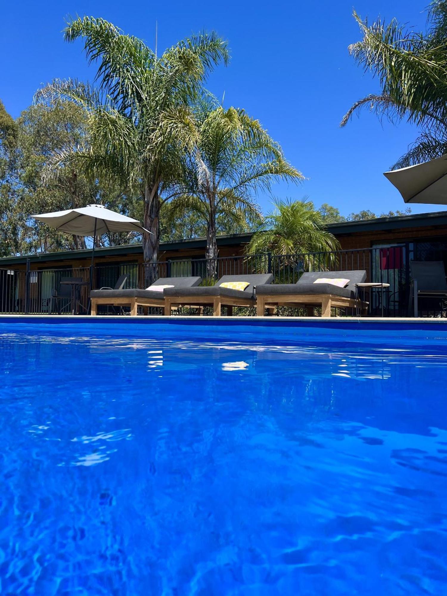 Alexandra Motor Inn - Victoria Aus Exterior foto